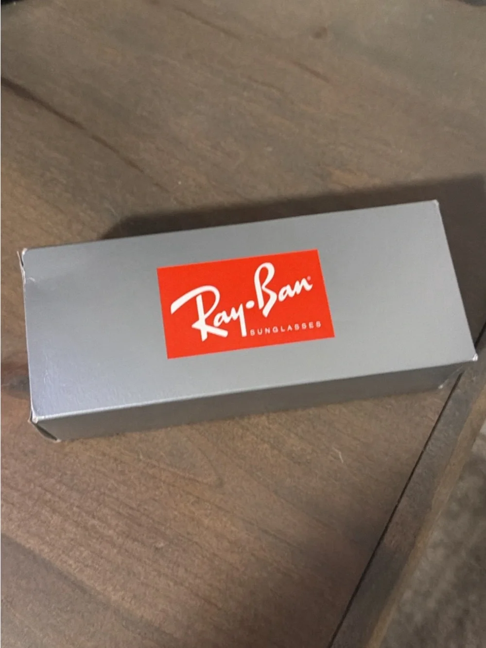 NWT Ray-Ban Black Frame Wayfarer Classic Sunglasses
